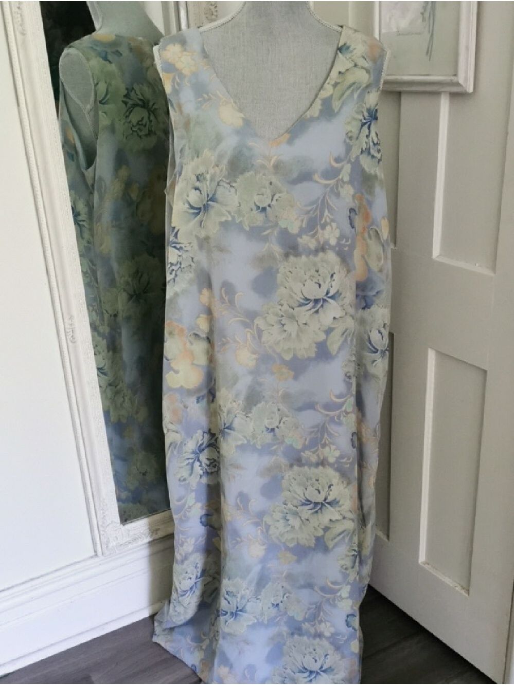 Mother To Be Future Maman Maternity  Vintage Floral Cottagecore Maxi Dress. XL